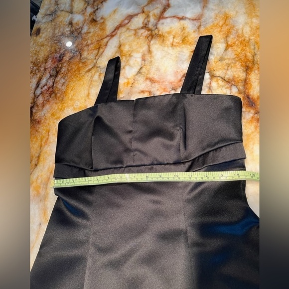 Melanie Lyne Tuxedo Dress With Peekaboo White Shirt. - Picture 5 of 8